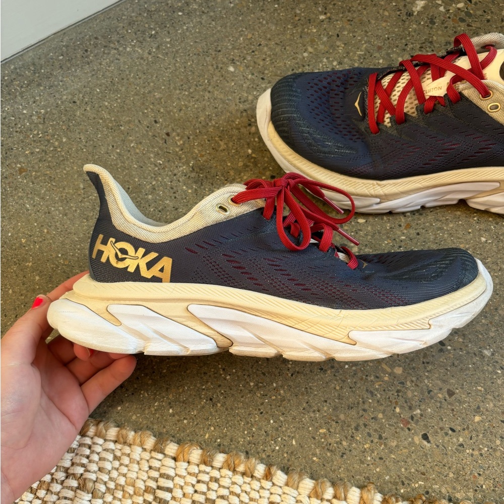 HOKA Clifton Edge